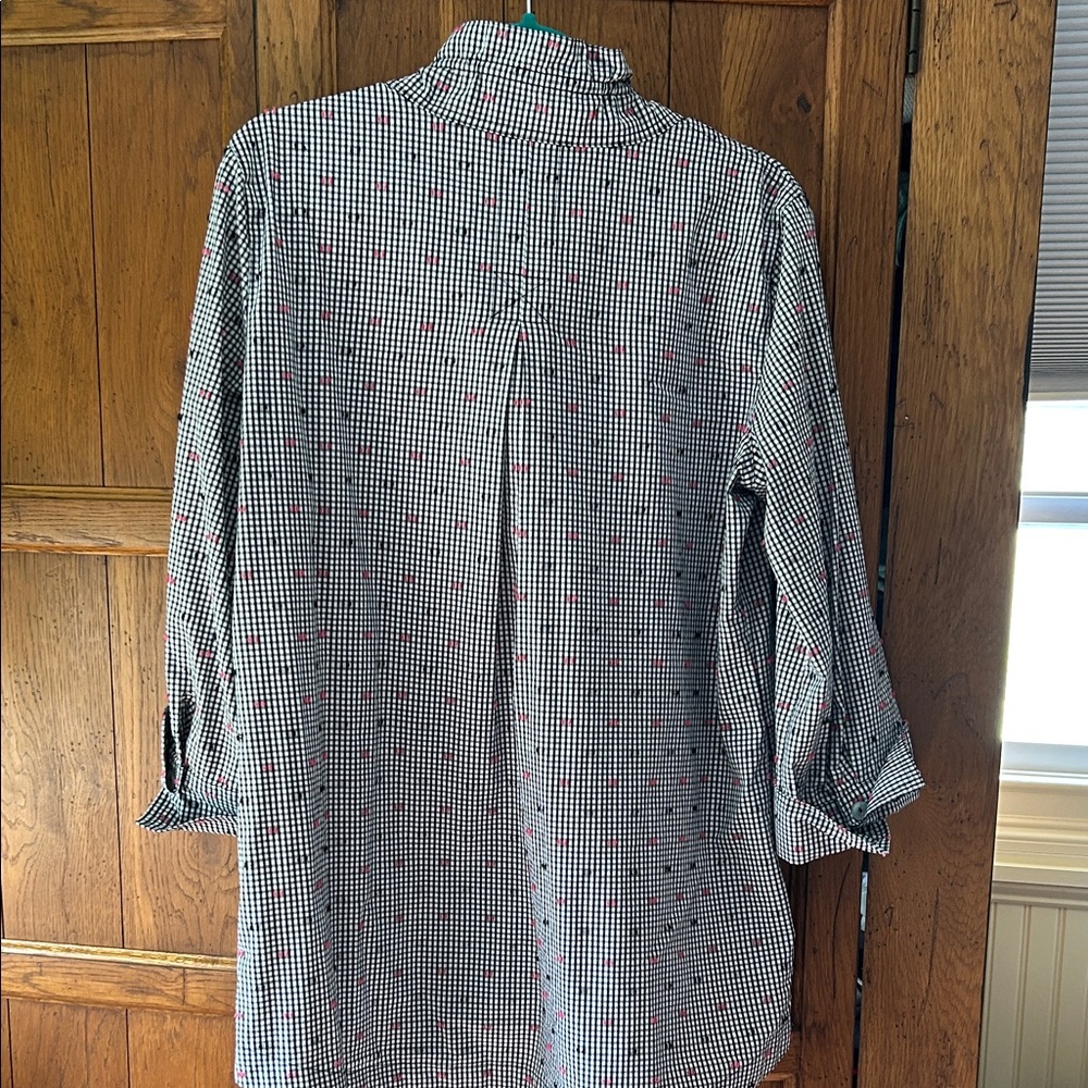 Appleseeds Black & White Check Popover Tunic with Subtle Hot Pink Dots - Picture 6 of 6